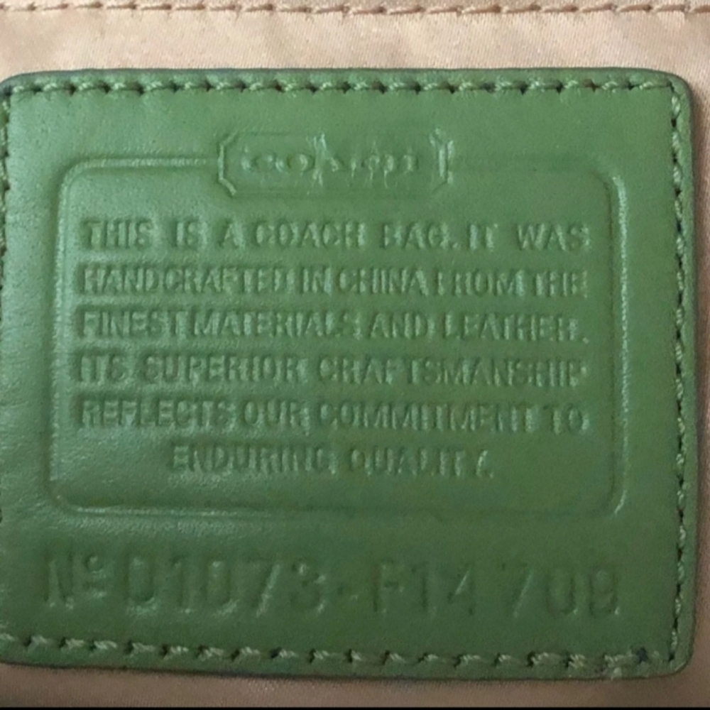 💢Sold💢 Coach Zoe Signature! - Picture 7 of 8